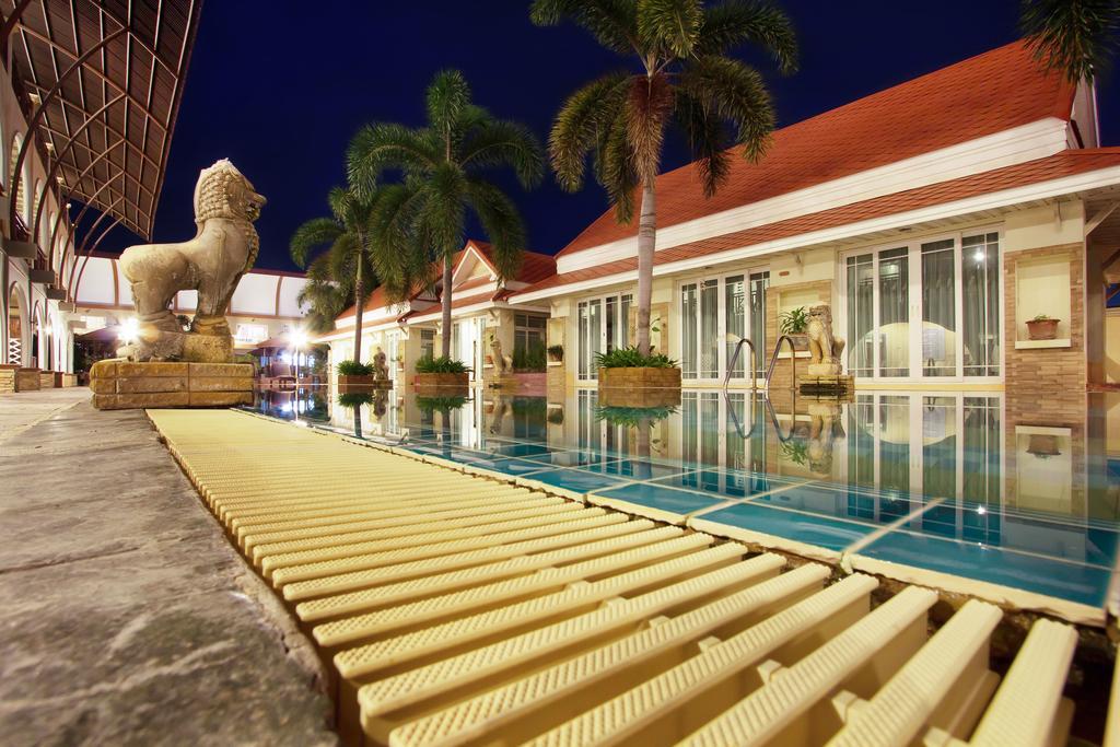 D Varee Xpress Hillside Hua Hin Cha-Am Buitenkant foto